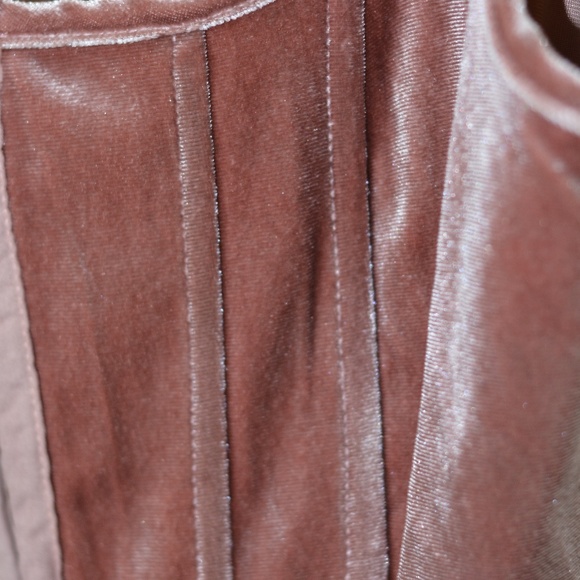 Velvet Pink Corset Top - Picture 2 of 7